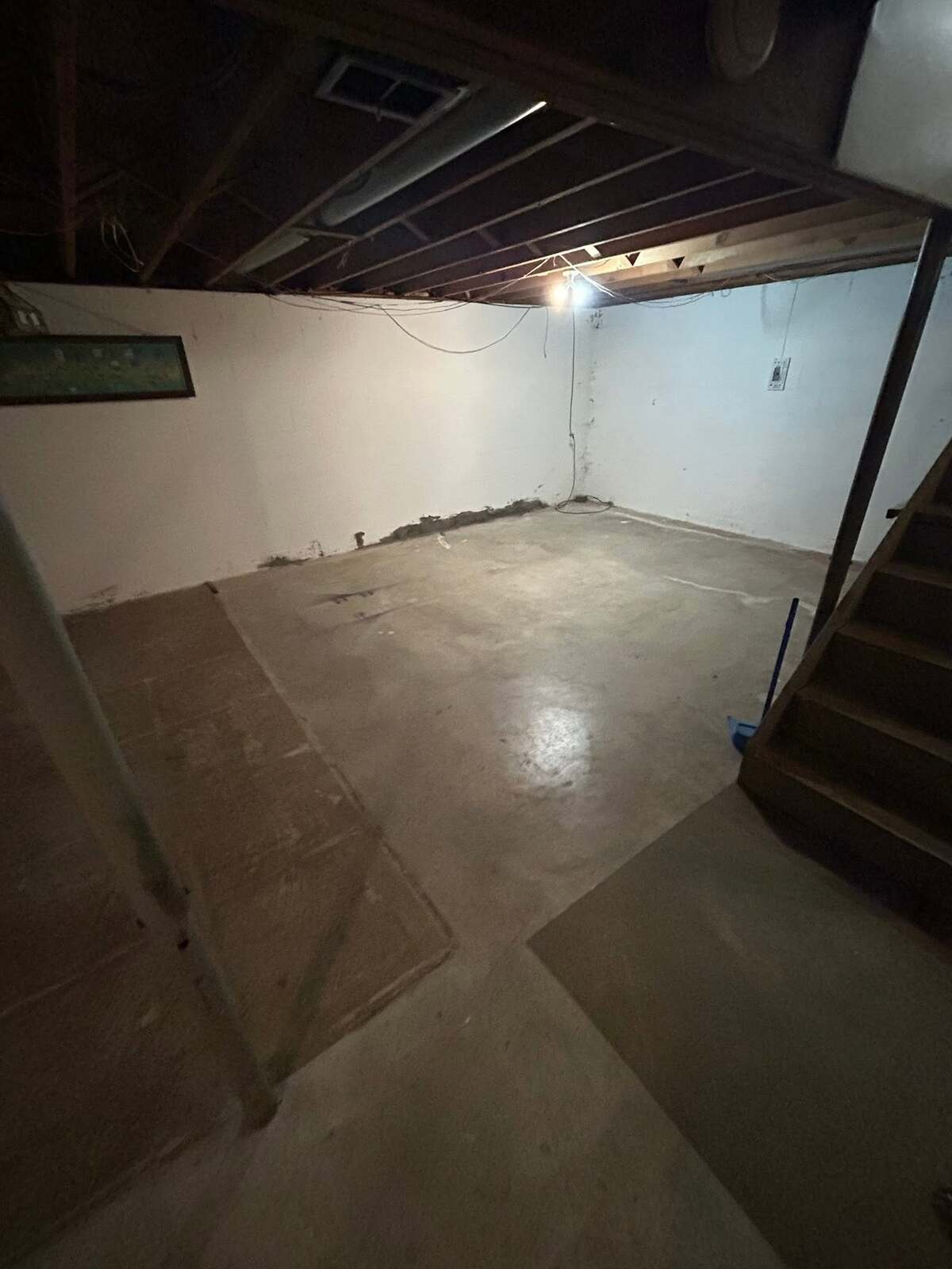 basement clearout photo